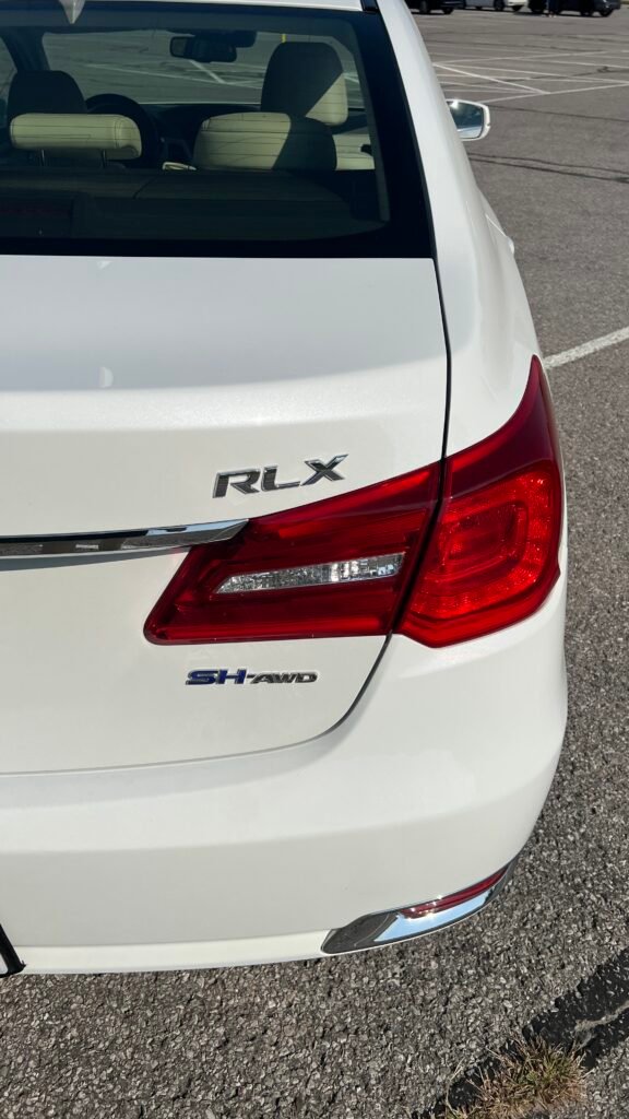 2016 Acura RLX