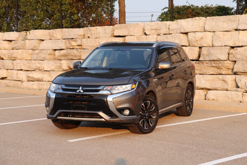 2018 Mitsubishi Outback PHEV