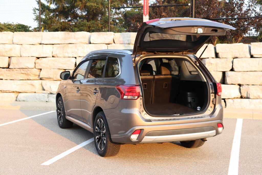2018 Mitsubishi Outback PHEV