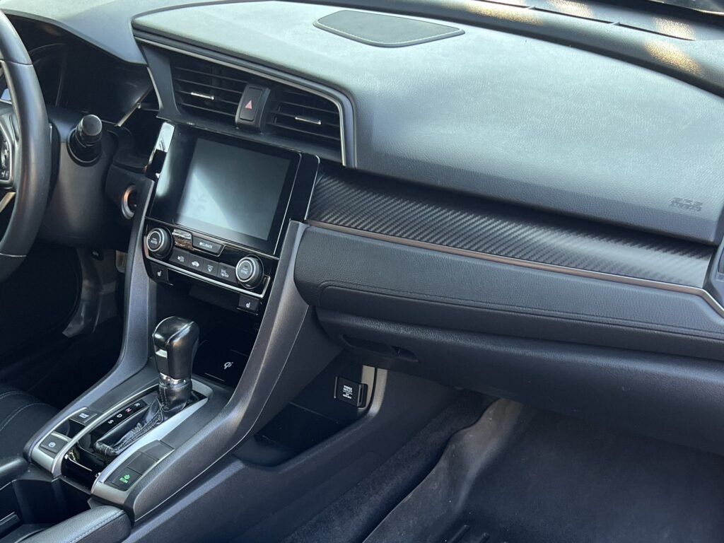 2018 Civic Touring Hatchback