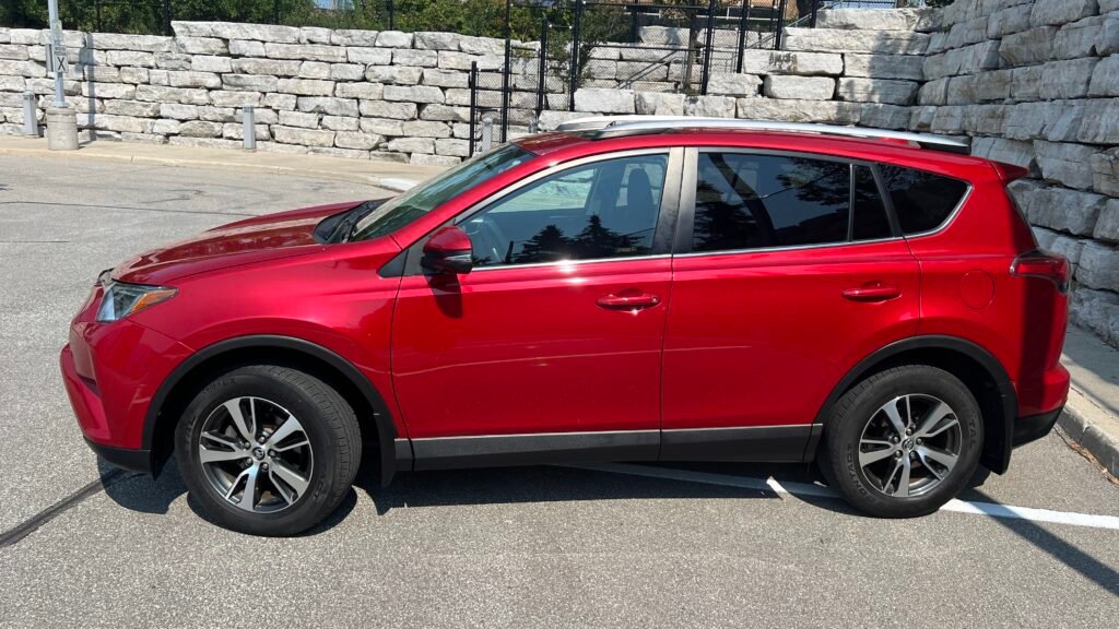 2016 Toyota RAV4 AWD XLE