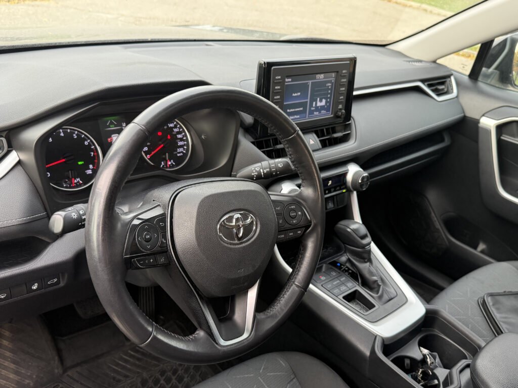2019 Toyota RAV4 XLE