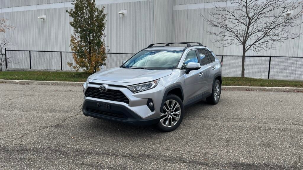 2019 Toyota RAV4 XLE Premium