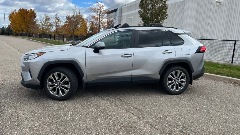 2019 Toyota RAV4 XLE Premium