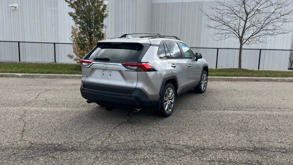 2019 Toyota RAV4 XLE Premium