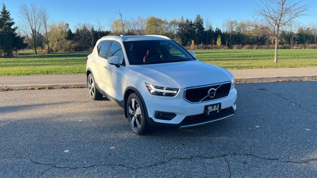 2020 Volvo XC40
