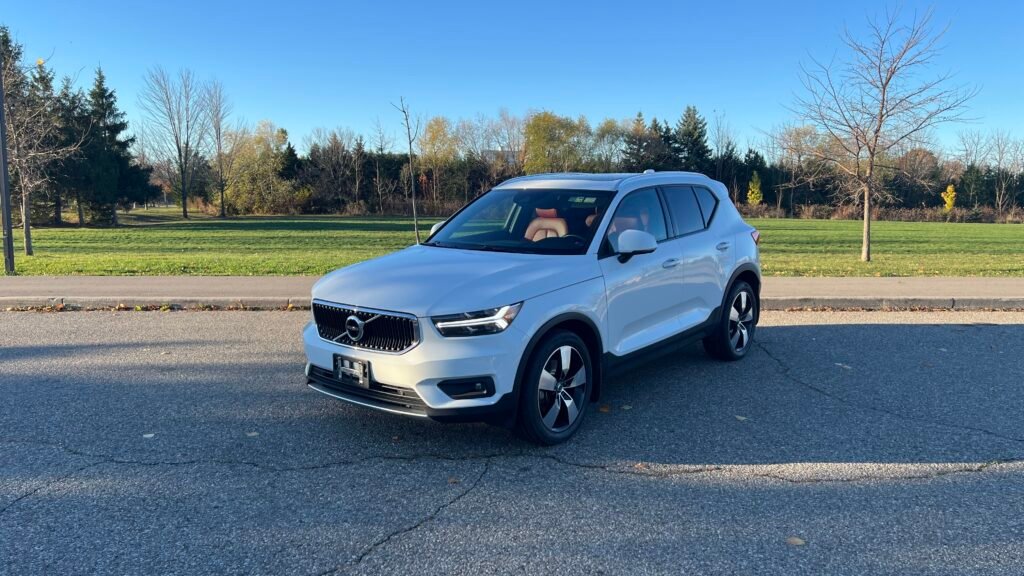 2020 Volvo XC40